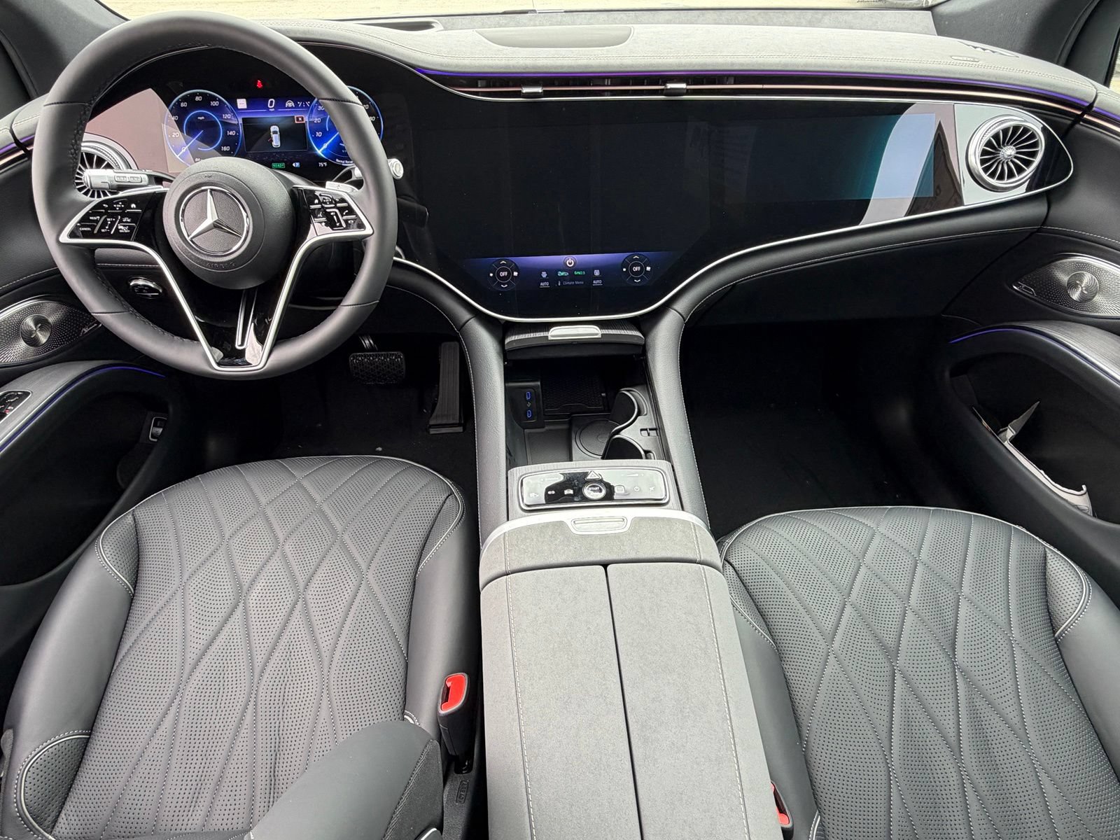 New 2026 Mercedes-Benz EQS 550 4MATIC SUV image 26