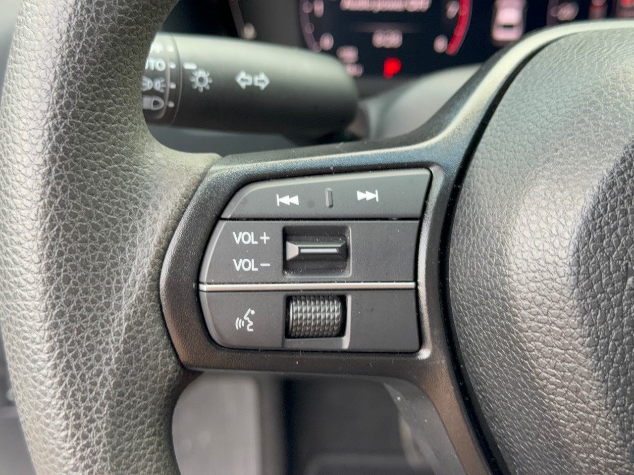 Used 2025 Honda Accord SE image 18
