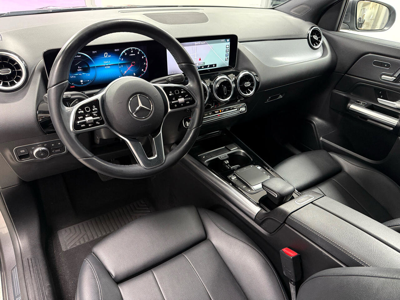 Used 2021 Mercedes-Benz GLA 250 4MATIC w/ Premium Package image 27