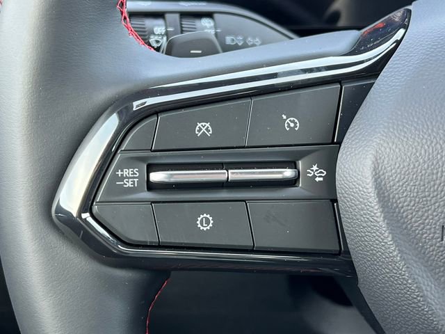 New 2026 Chevrolet Equinox RS w/ Convenience Package III AWD/4WD image 22