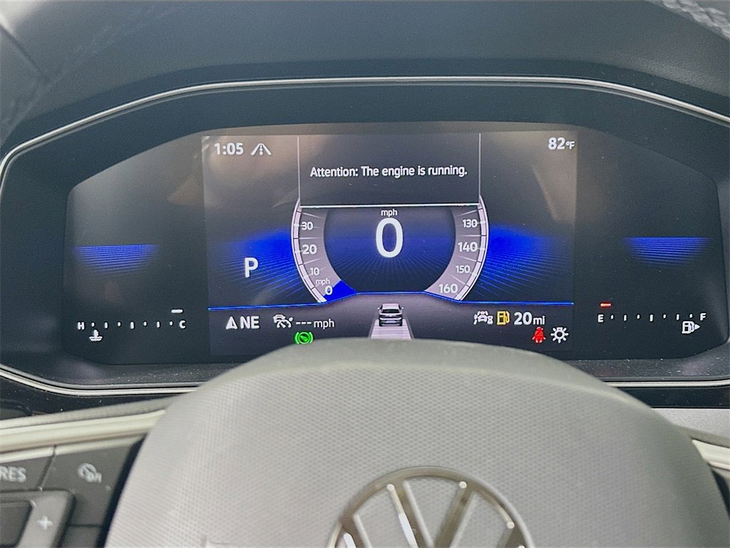 Used 2025 Volkswagen Jetta SE image 12