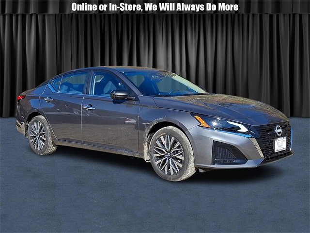 New 2025 Nissan Altima 2.5 SV