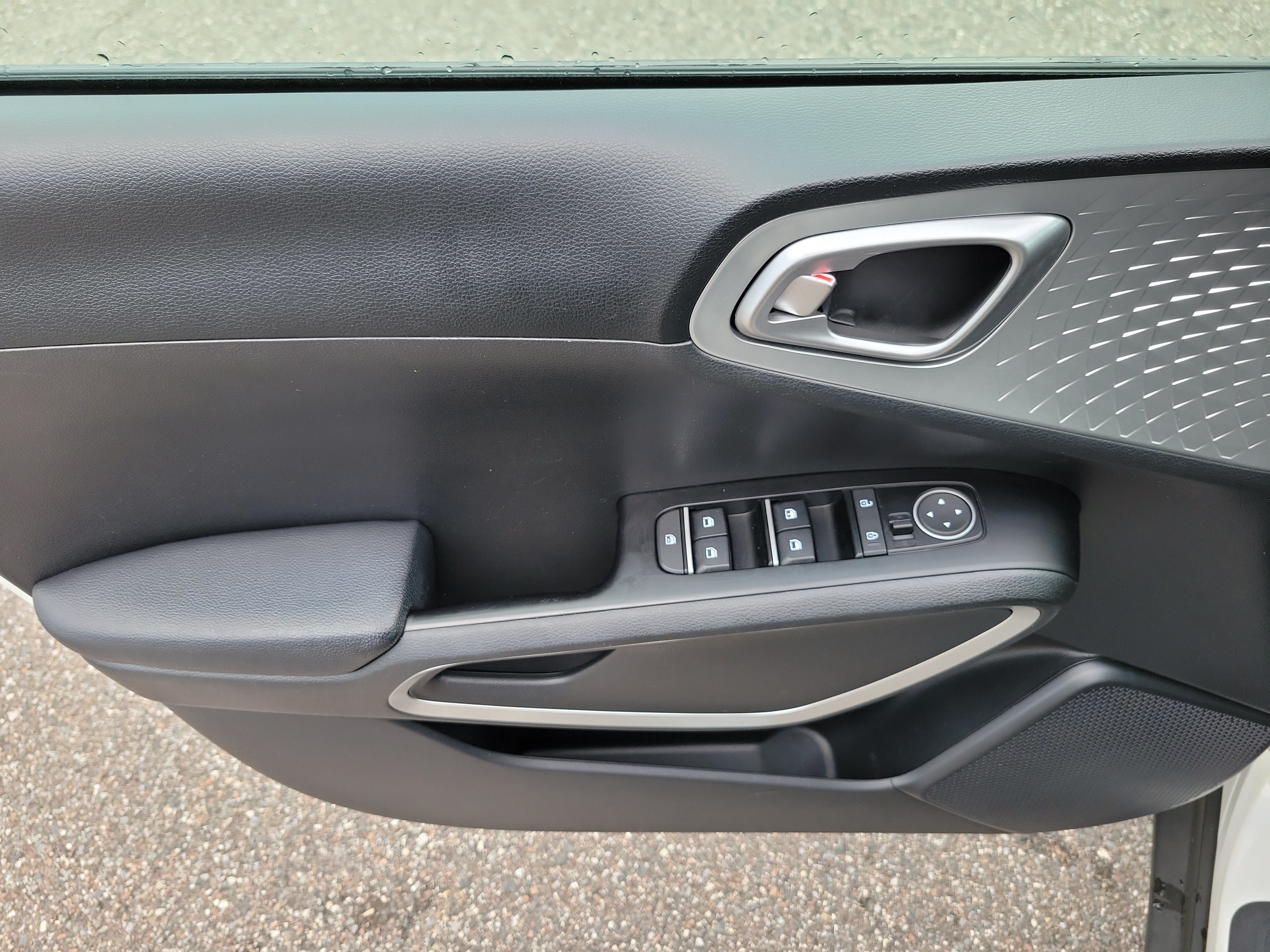 Certified 2024 Kia Soul LX w/ Option Group 015 FWD image 19