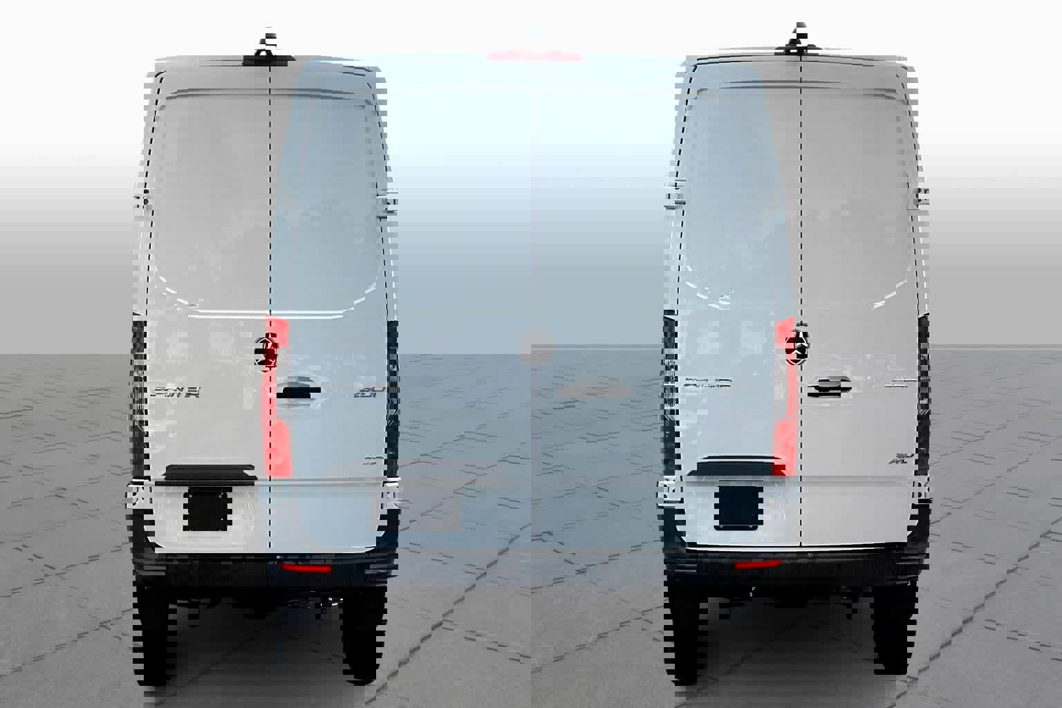 Used 2024 Mercedes-Benz Sprinter 2500 image 4