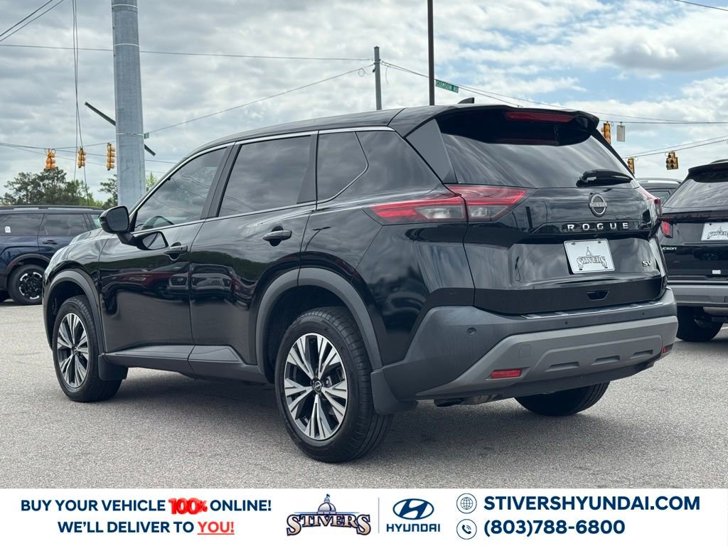 Used 2023 Nissan Rogue SV image 11