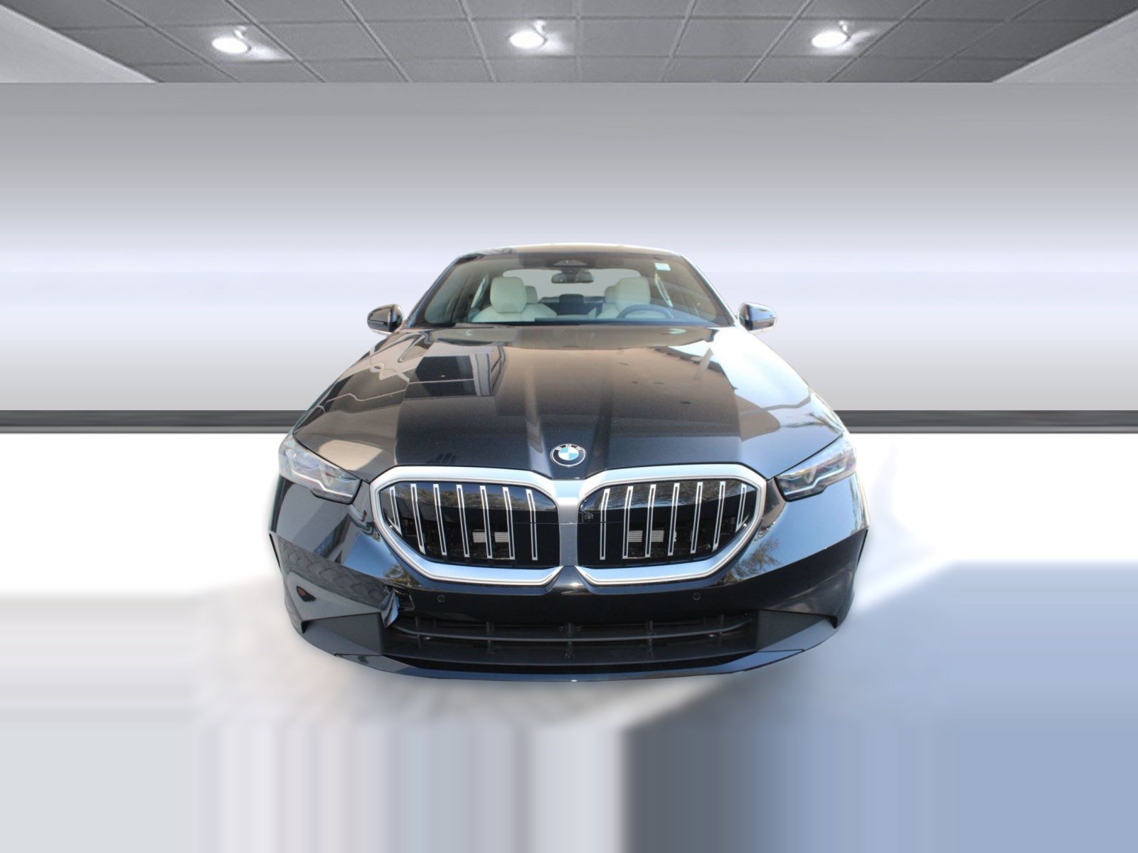 Used 2026 BMW 530i w/ Premium Package RWD image 6