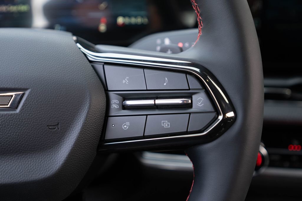 New 2026 Chevrolet Equinox RS image 17