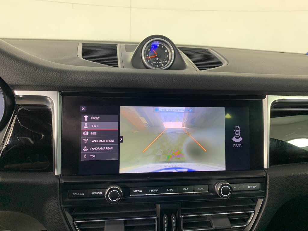 Used 2019 Porsche Macan S AWD/4WD image 26