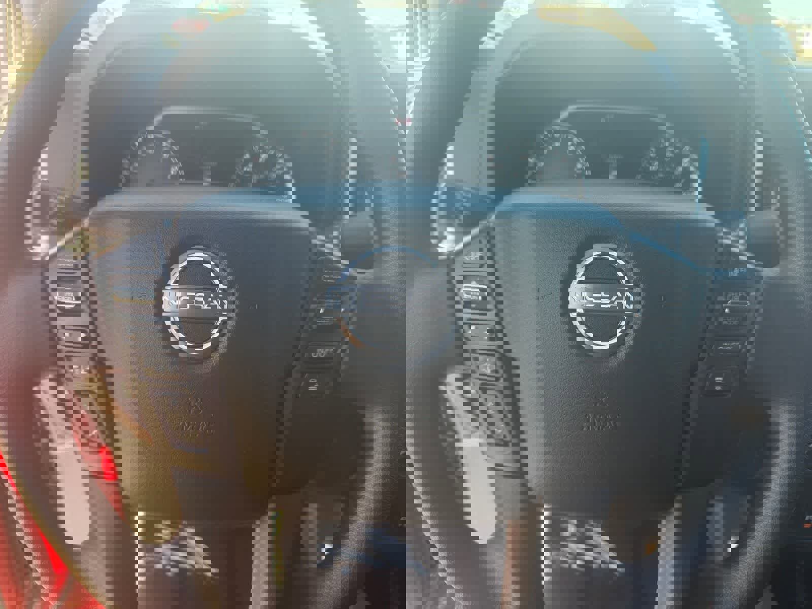 Certified 2025 Nissan Frontier SV image 21