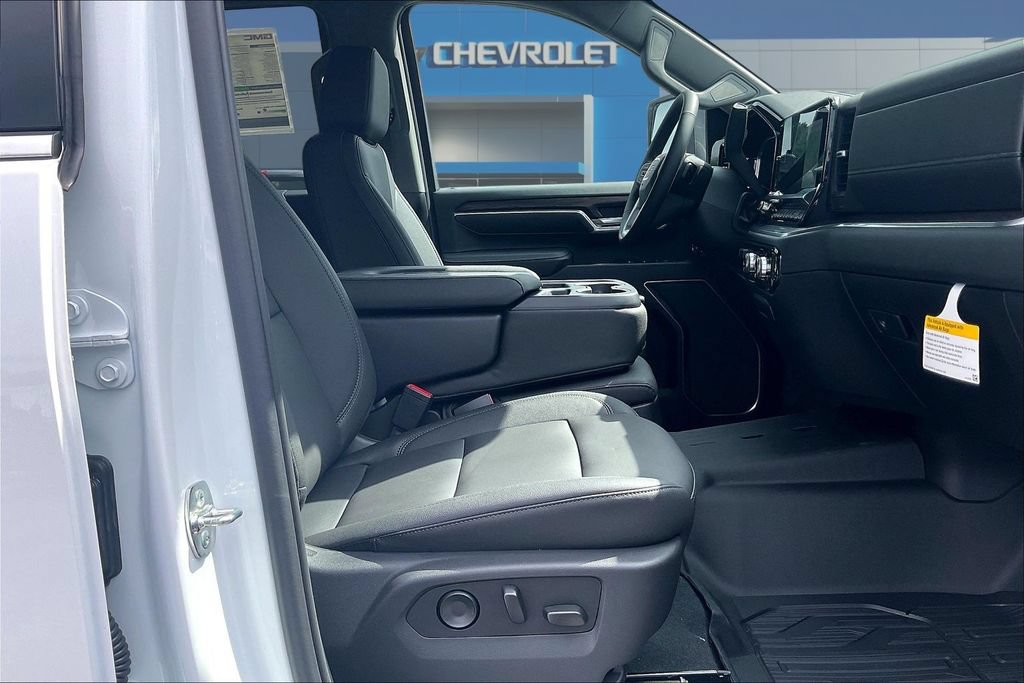 New 2026 GMC Sierra 2500 SLT AWD/4WD image 11