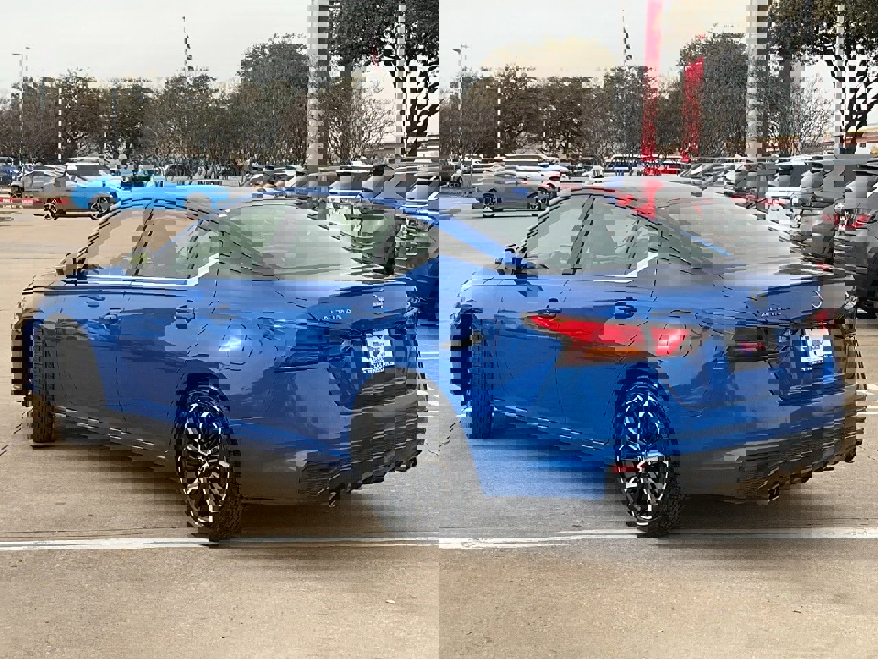 Used 2025 Nissan Altima 2.5 SR image 7