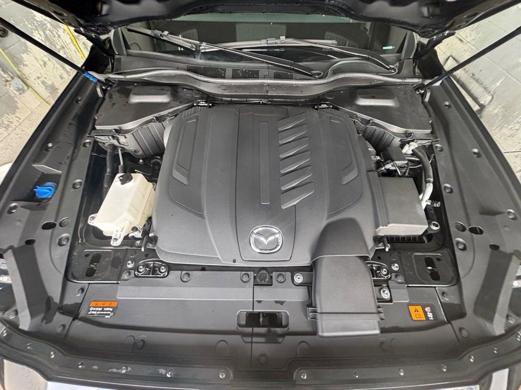 Used 2025 MAZDA CX-90 3.3 Turbo w/ Select Package image 10