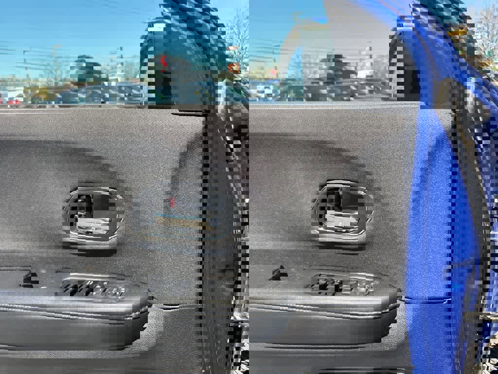 Used 2022 Honda HR-V EX image 9