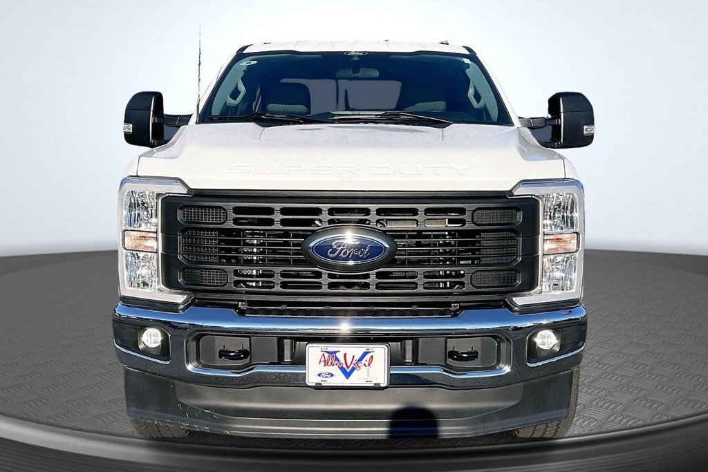 Used 2024 Ford F350 XL AWD/4WD image 2