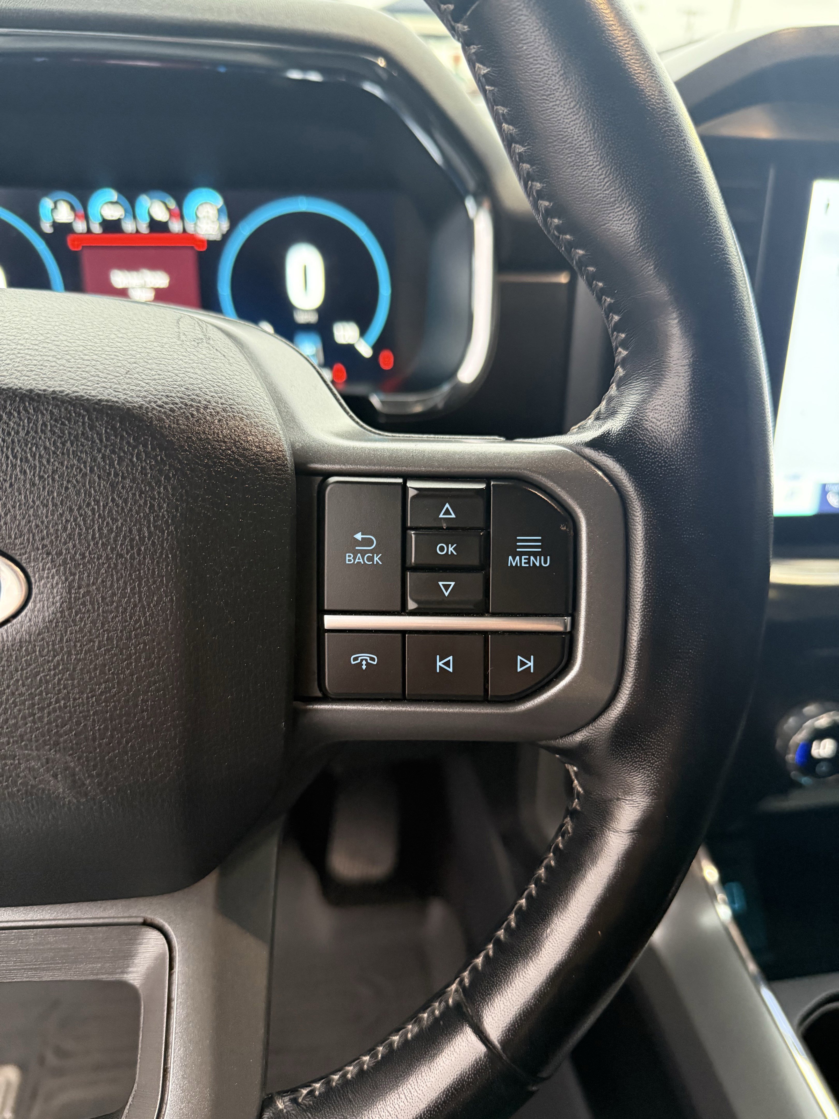 Used 2021 Ford F150 Lariat image 24