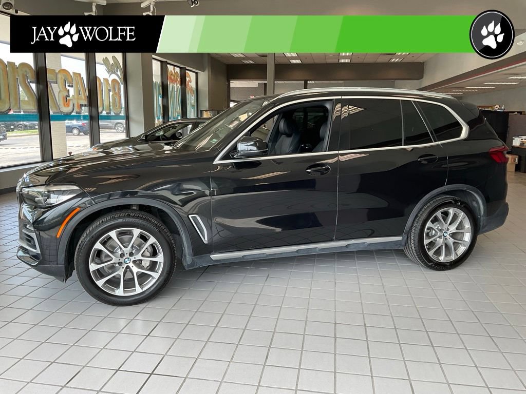 Used 2019 BMW X5 xDrive40i w/ Convenience Package AWD/4WD image 3