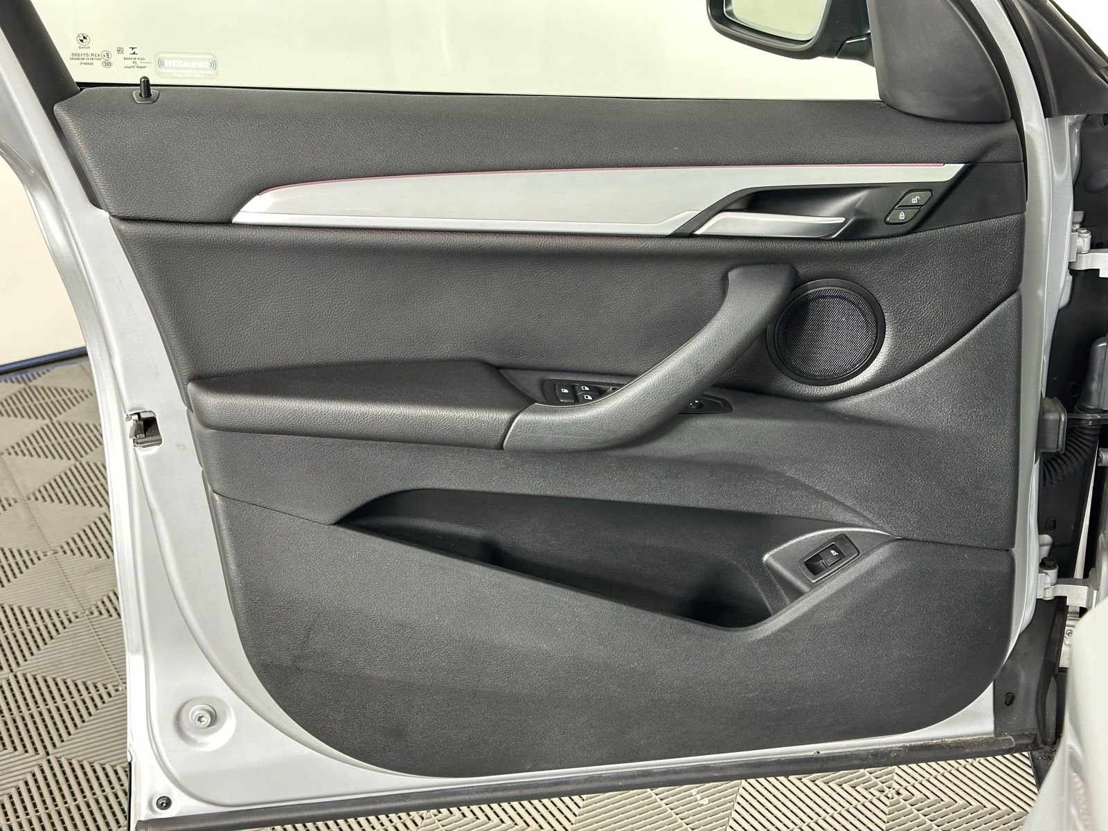 Used 2020 BMW X1 xDrive28i w/ Convenience Package AWD/4WD image 36