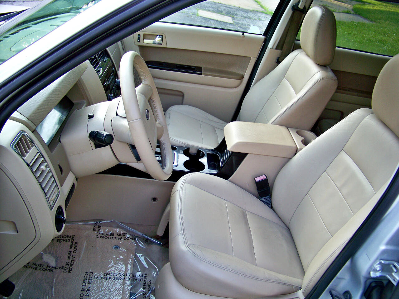 Used 2009 Ford Escape Limited AWD/4WD image 32