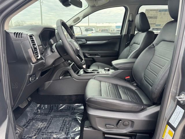 New 2025 Ford Ranger Lariat w/ Black Appearance Package image 8