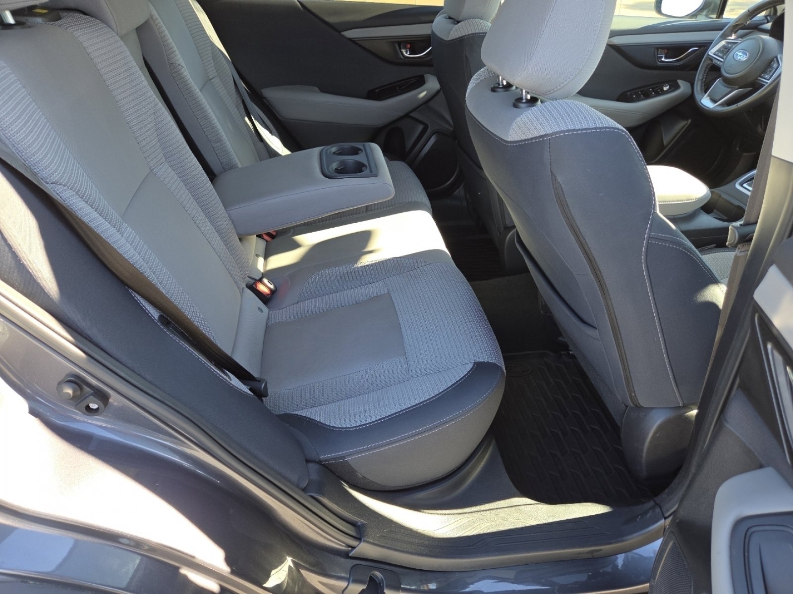 Used 2024 Subaru Outback Premium image 21