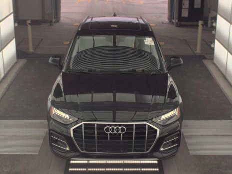 Used 2021 Audi Q5 2.0T Premium w/ Convenience Package AWD/4WD image 2