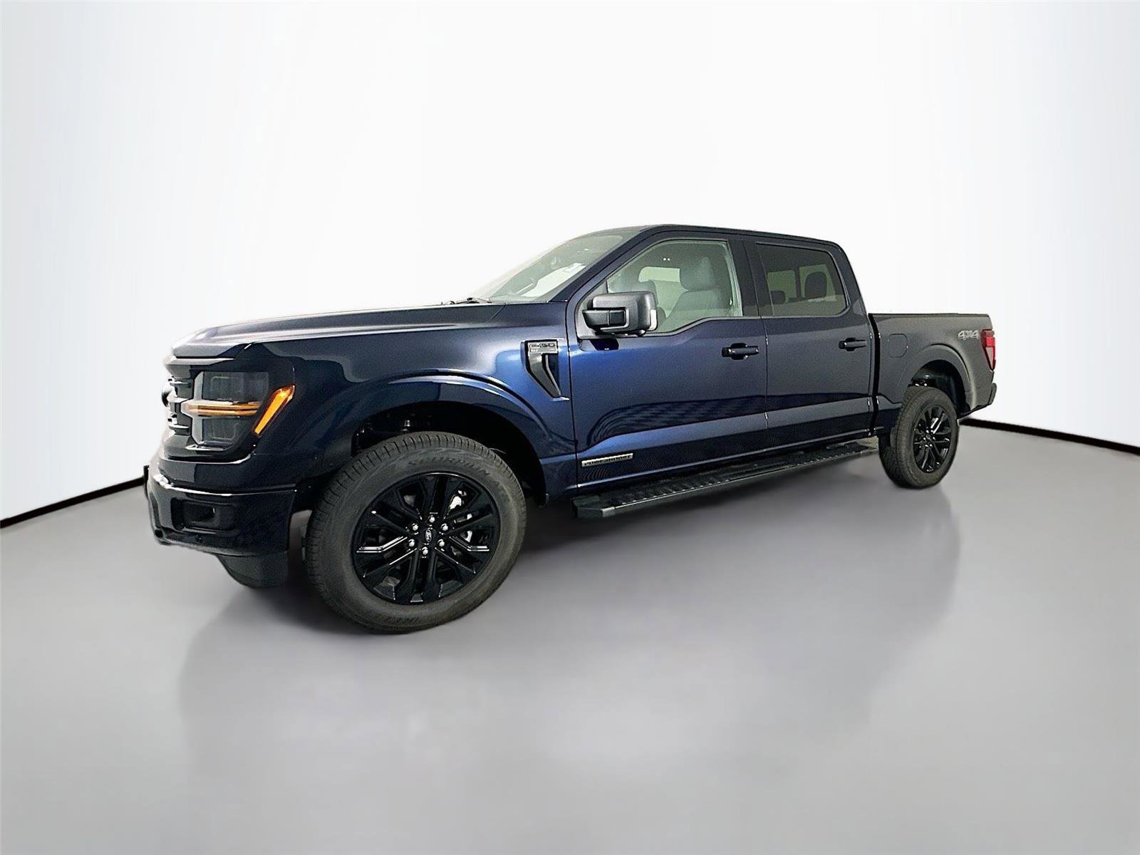 Used 2025 Ford F150 XLT w/ Equipment Group 302A MID AWD/4WD image 3