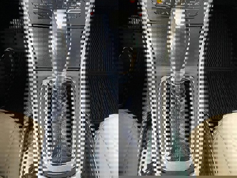 Used 2018 Ford Edge SEL w/ Equipment Group 201A image 37