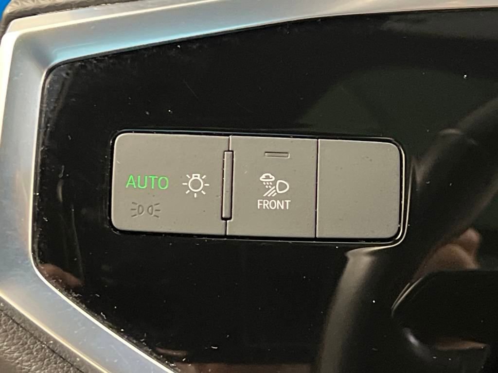 Used 2023 Audi Q3 2.0T Premium image 41