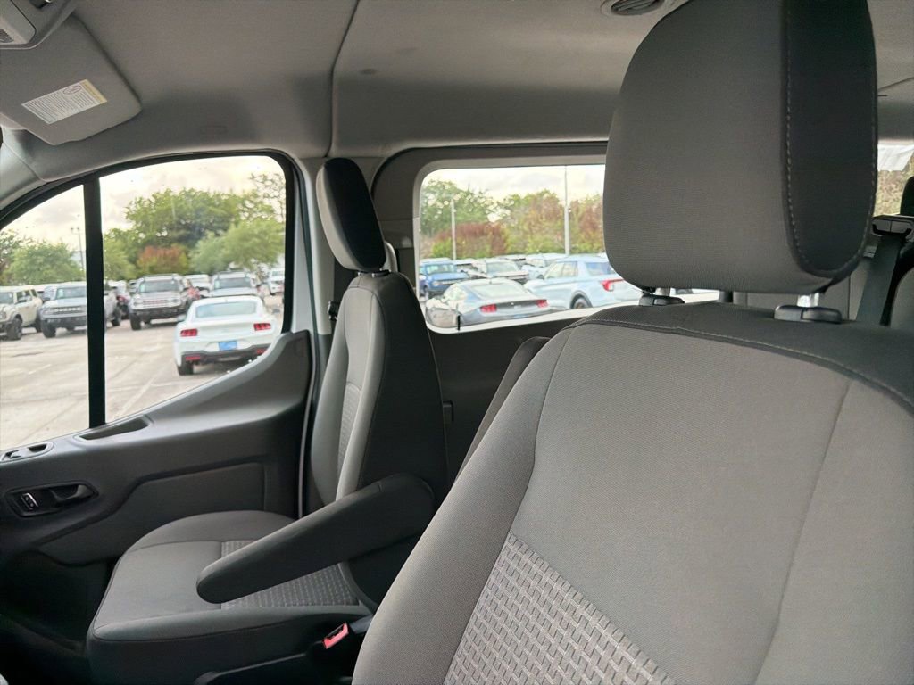 Used 2024 Ford Transit 350 XLT image 10