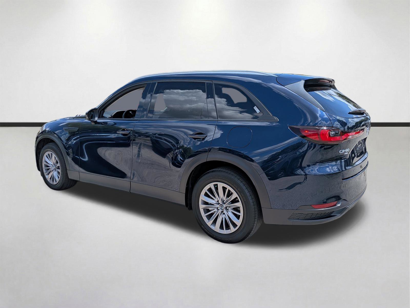 Used 2024 MAZDA CX-90 3.3 Turbo w/ Preferred Package image 6