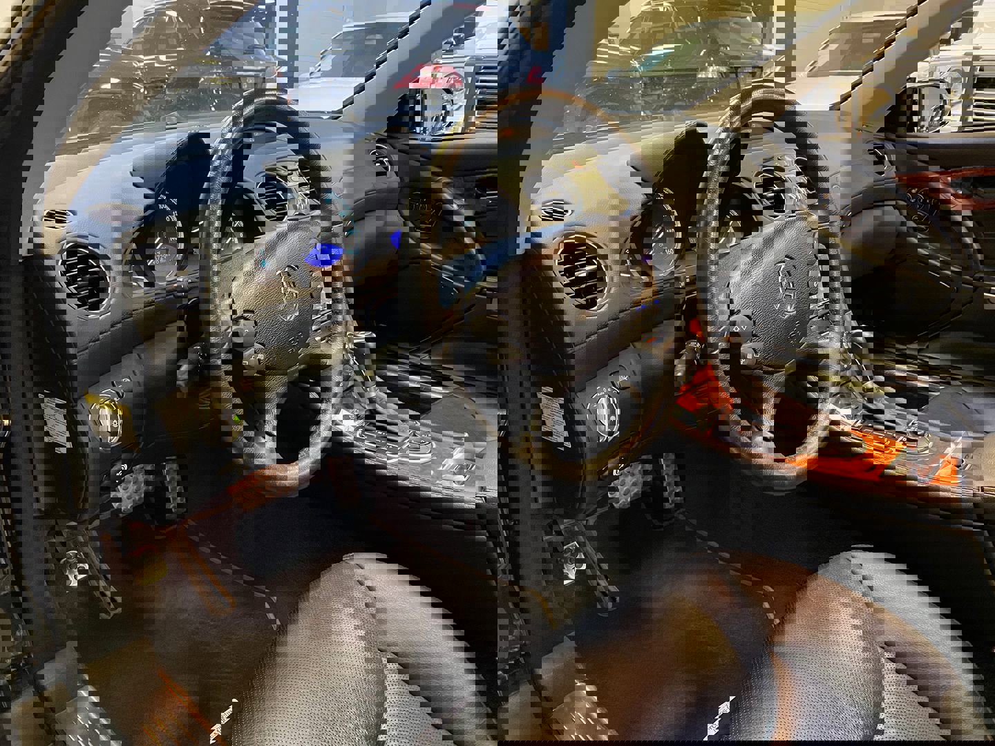 Used 2007 Mercedes-Benz SL 550 image 17