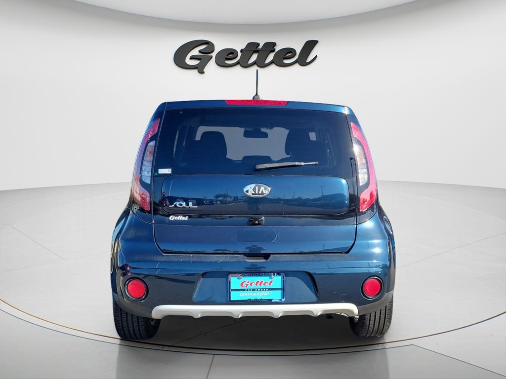 Used 2019 Kia Soul + image 5