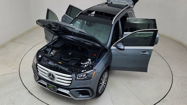 Used 2025 Mercedes-Benz GLS 450 4MATIC image 91