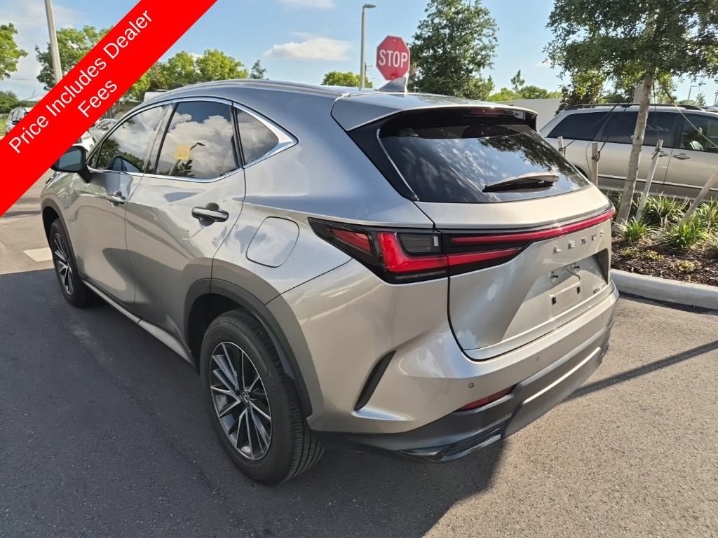Used 2024 Lexus NX 250 FWD image 4