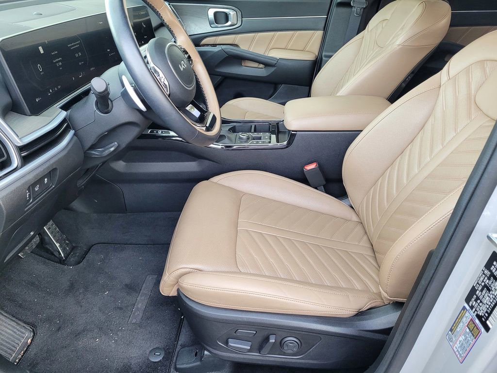 Used 2024 Kia Sorento SX Prestige w/ Olive Brown Leather Package image 23