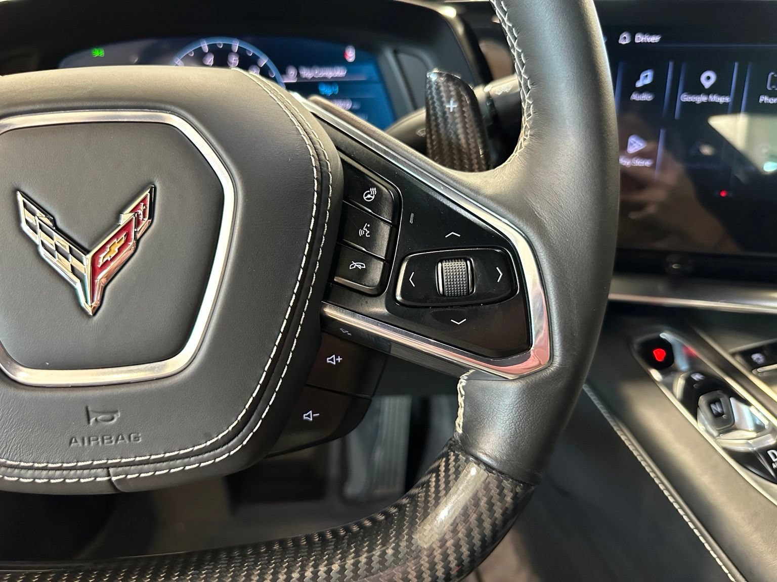 Used 2025 Chevrolet Corvette Z06 RWD image 14