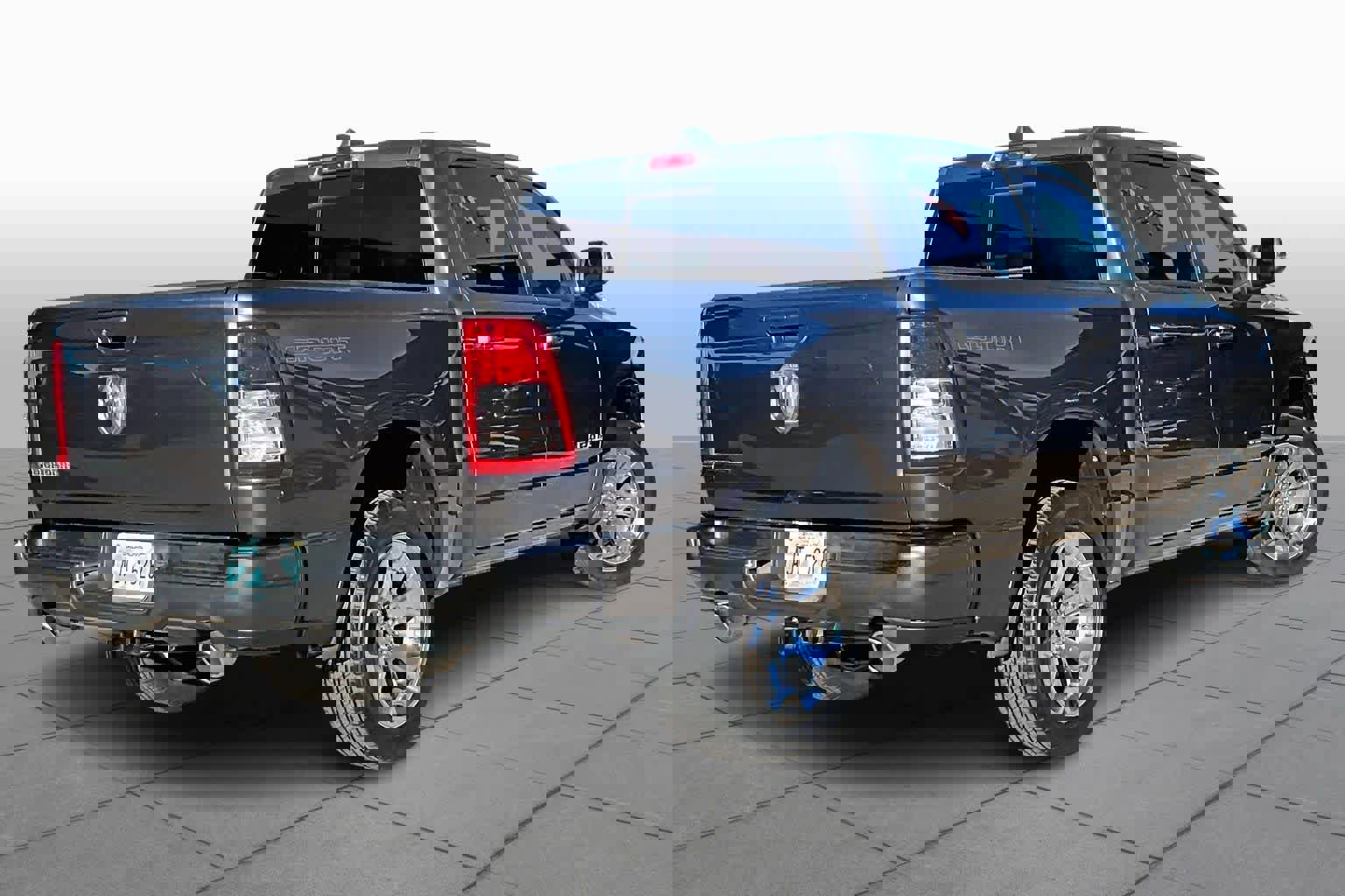 Used 2021 RAM 1500 Big Horn image 12