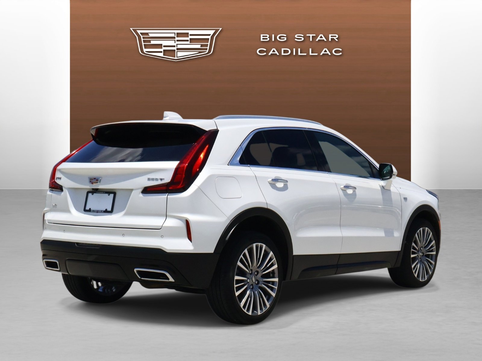 Used 2024 Cadillac XT4 Premium Luxury AWD/4WD image 5