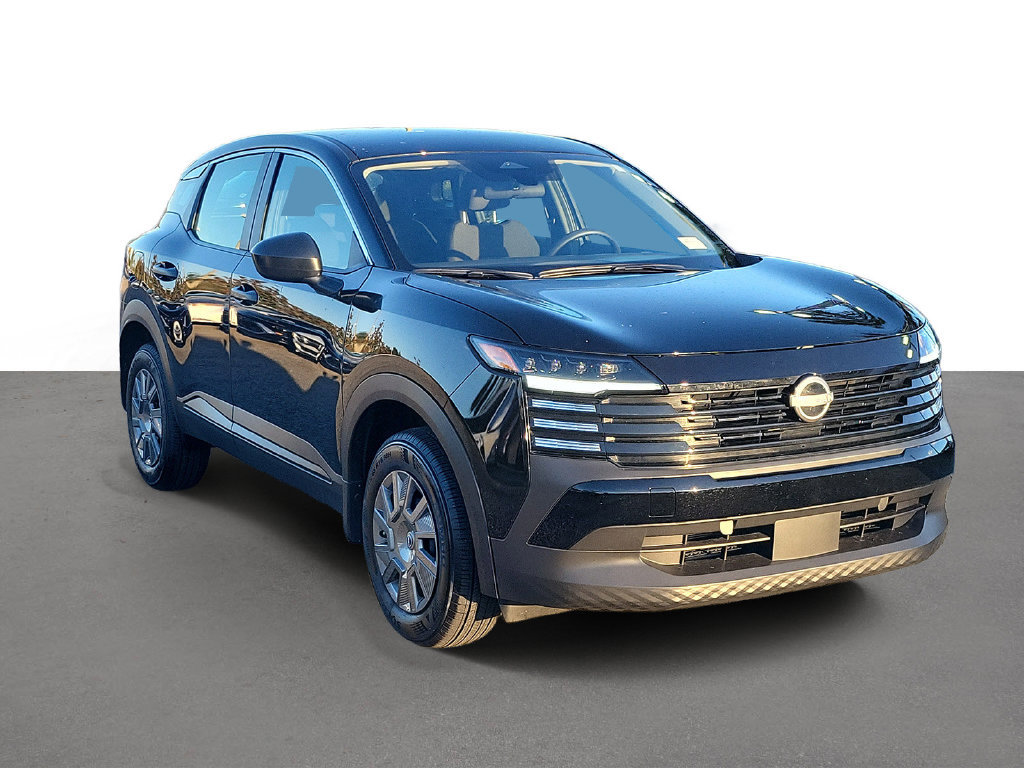 Used 2026 Nissan Kicks S FWD image 2