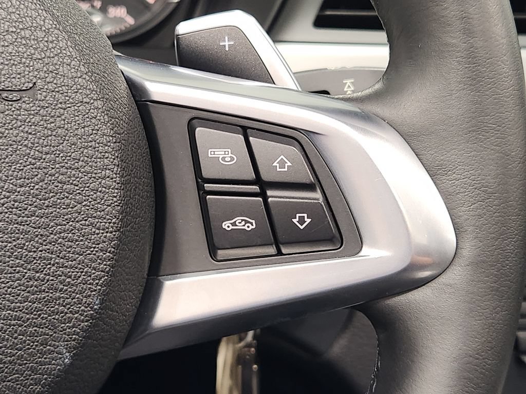 Used 2012 BMW Z4 sDrive35i RWD image 21