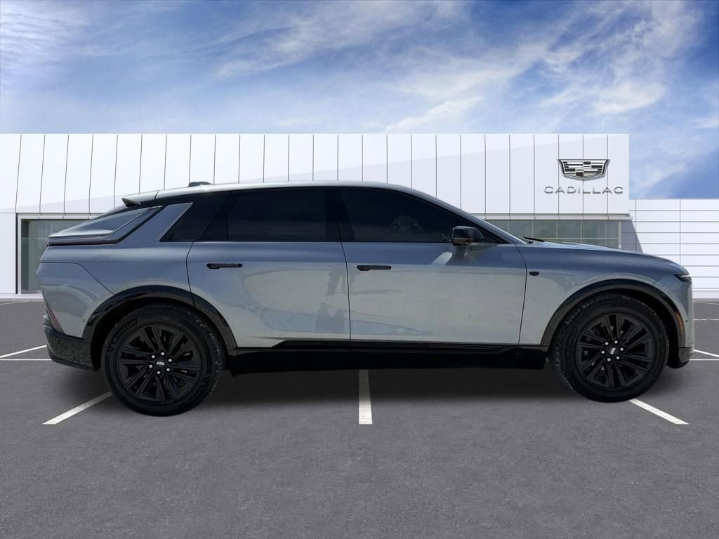 Certified 2024 Cadillac Lyriq Luxury w/ LPO, Floor Liner Package AWD/4WD image 2
