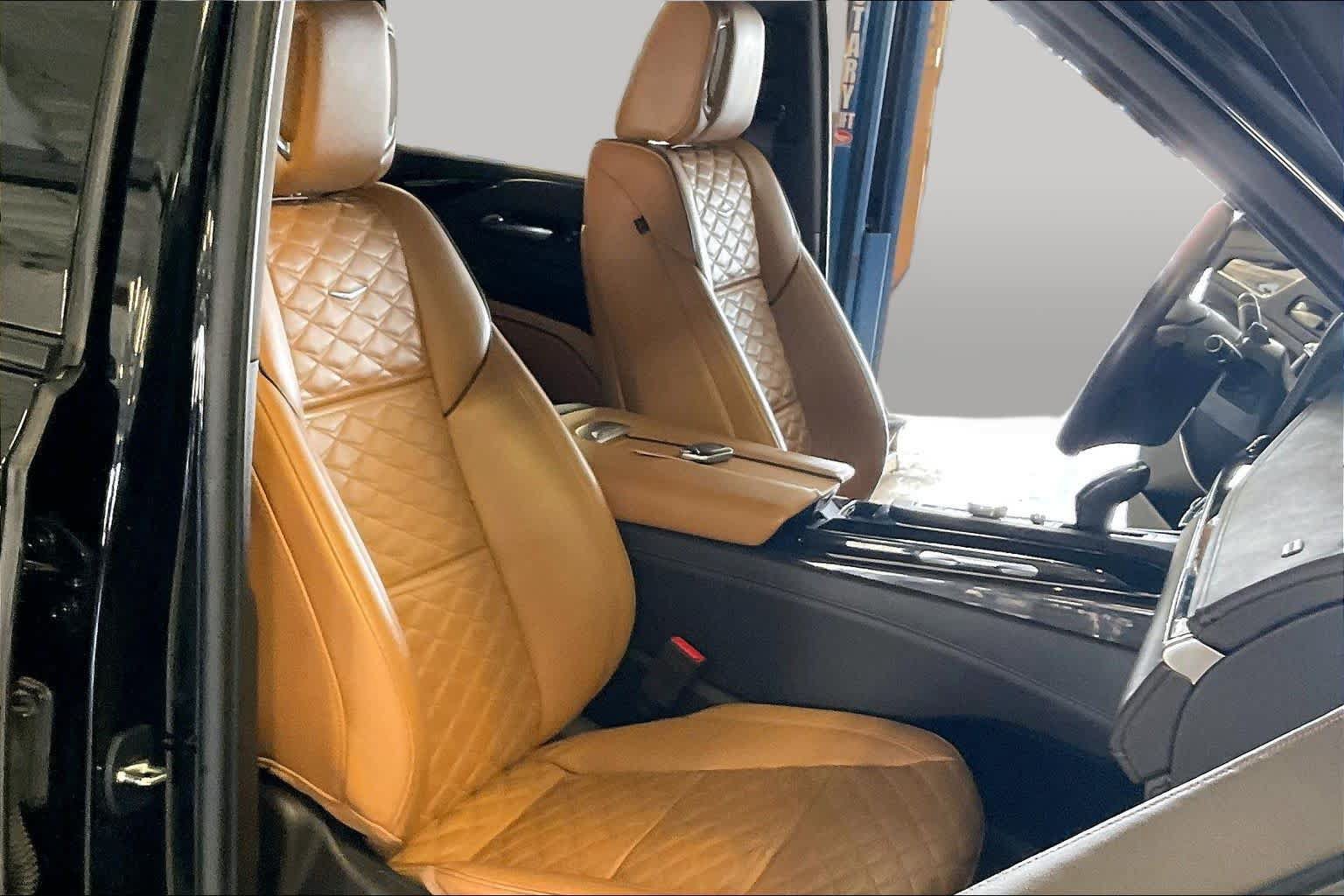 Used 2023 Cadillac Escalade Sport AWD/4WD image 8