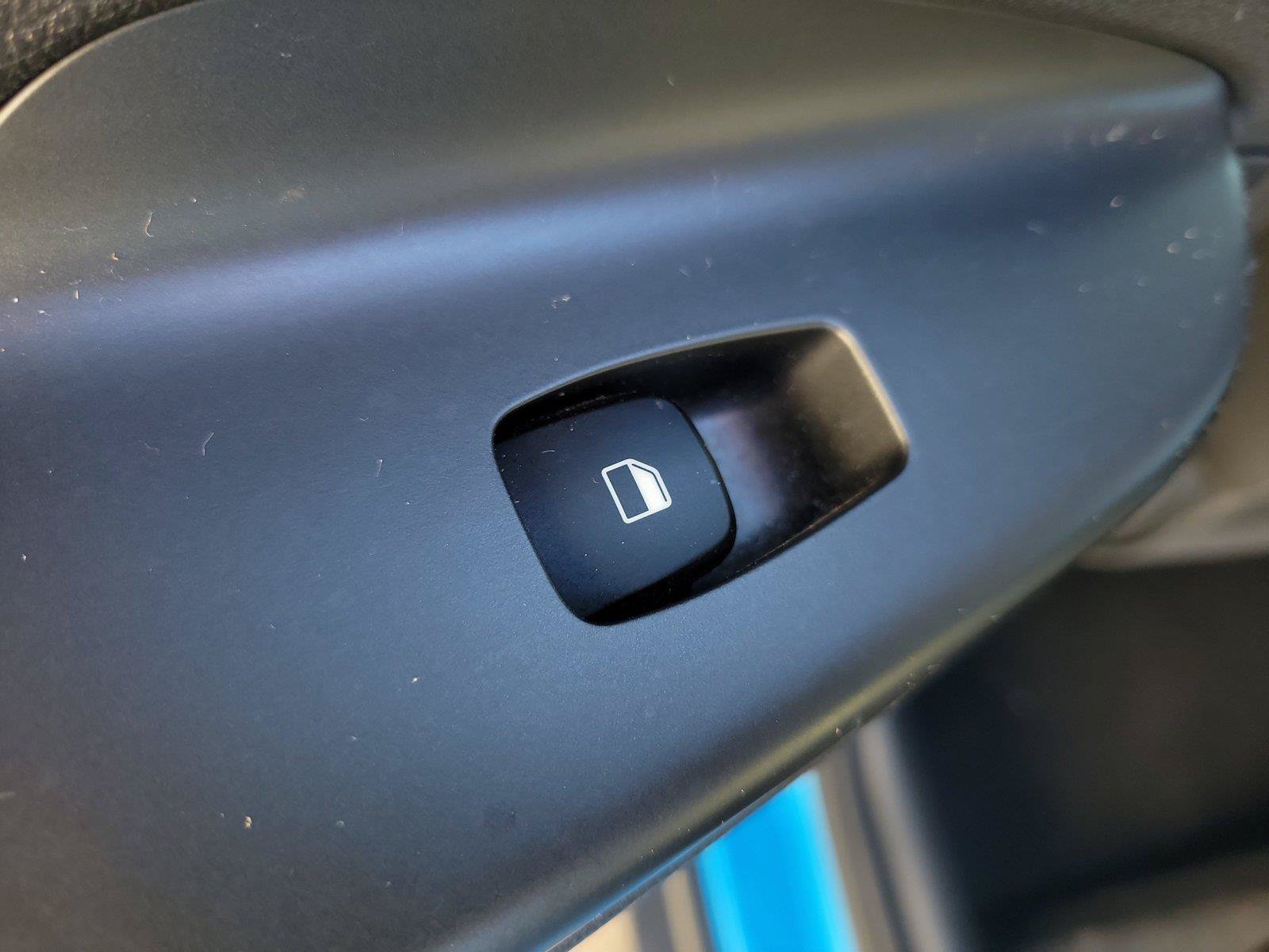 Used 2018 Hyundai Kona SEL FWD image 14