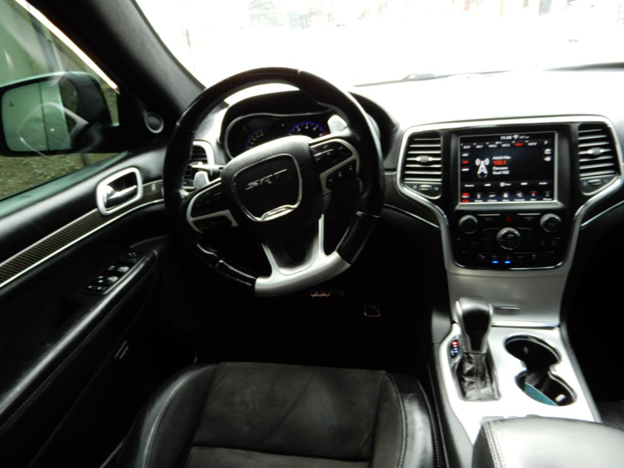 Used 2018 Jeep Grand Cherokee SRT image 20