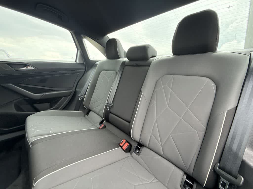 Used 2025 Volkswagen Jetta Sport FWD image 22