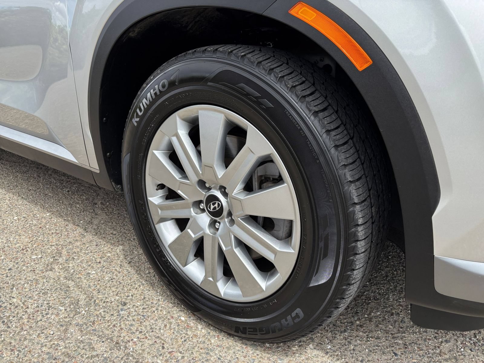 Used 2024 Hyundai Palisade SEL FWD image 33