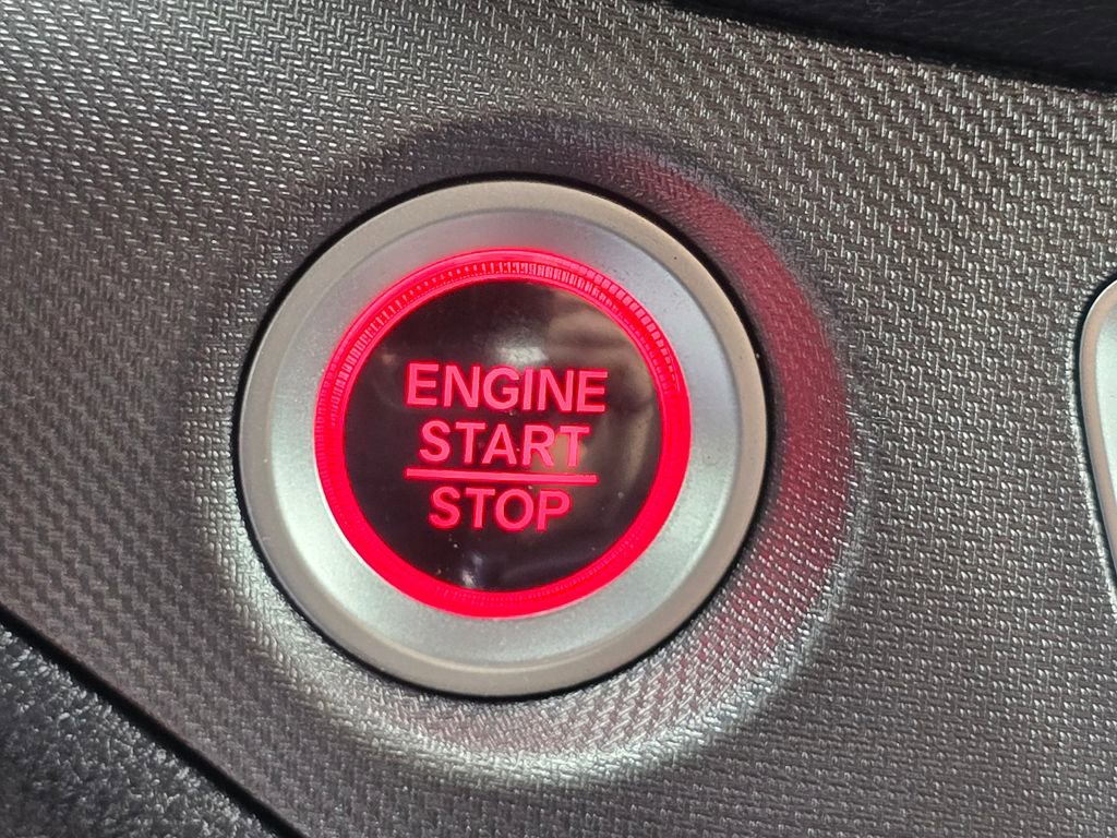 Used 2025 Honda Ridgeline Sport image 32