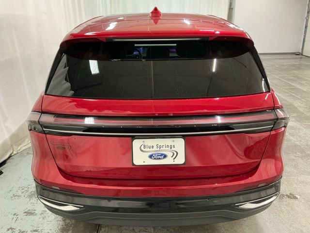 Used 2024 Lincoln Nautilus Premier w/ Equipment Group 102A AWD/4WD image 4