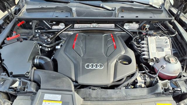 Used 2022 Audi SQ5 Premium w/ Convenience Package image 31