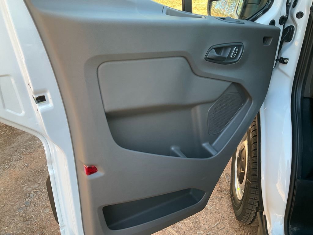 New 2026 Ford Transit 250 148 Medium Roof image 14